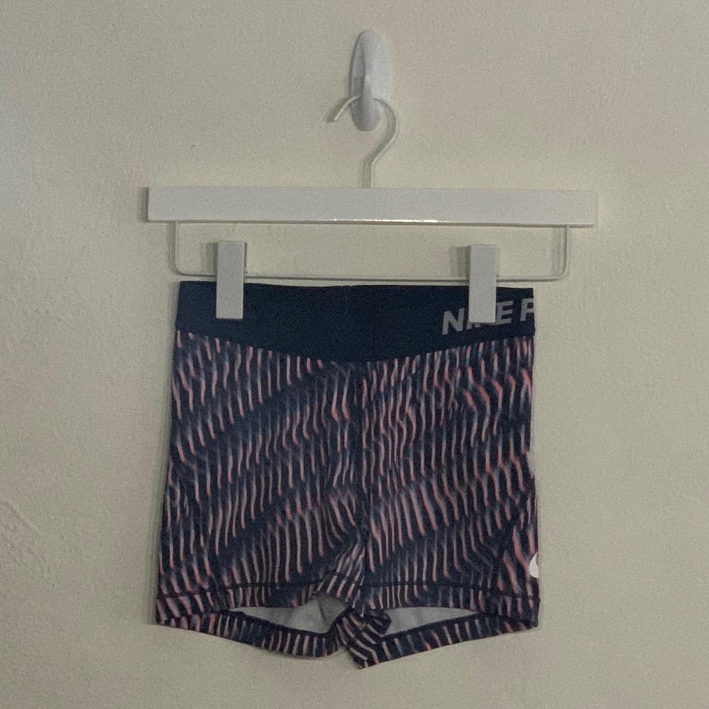 NIKE PRO - Dri-FIT athletic short
